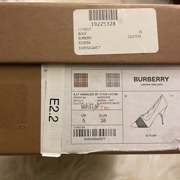 NWT Burberry Annalise heels - Picture 3 of 4